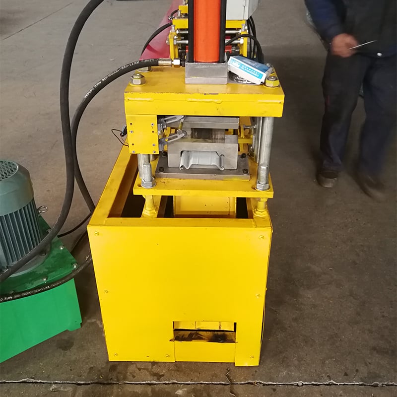Roller shutter door machine